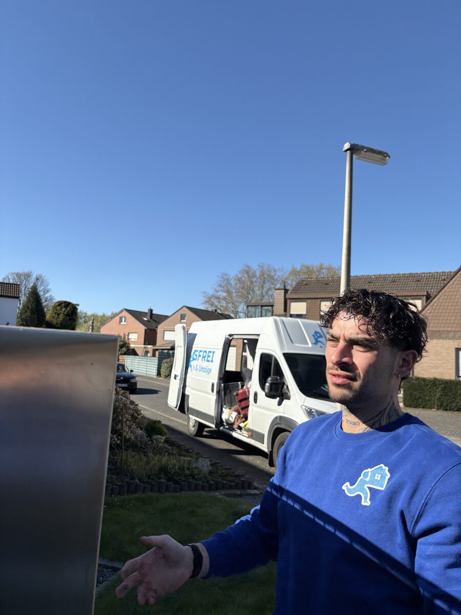 Stressfrei Team im Einsatz mit Van